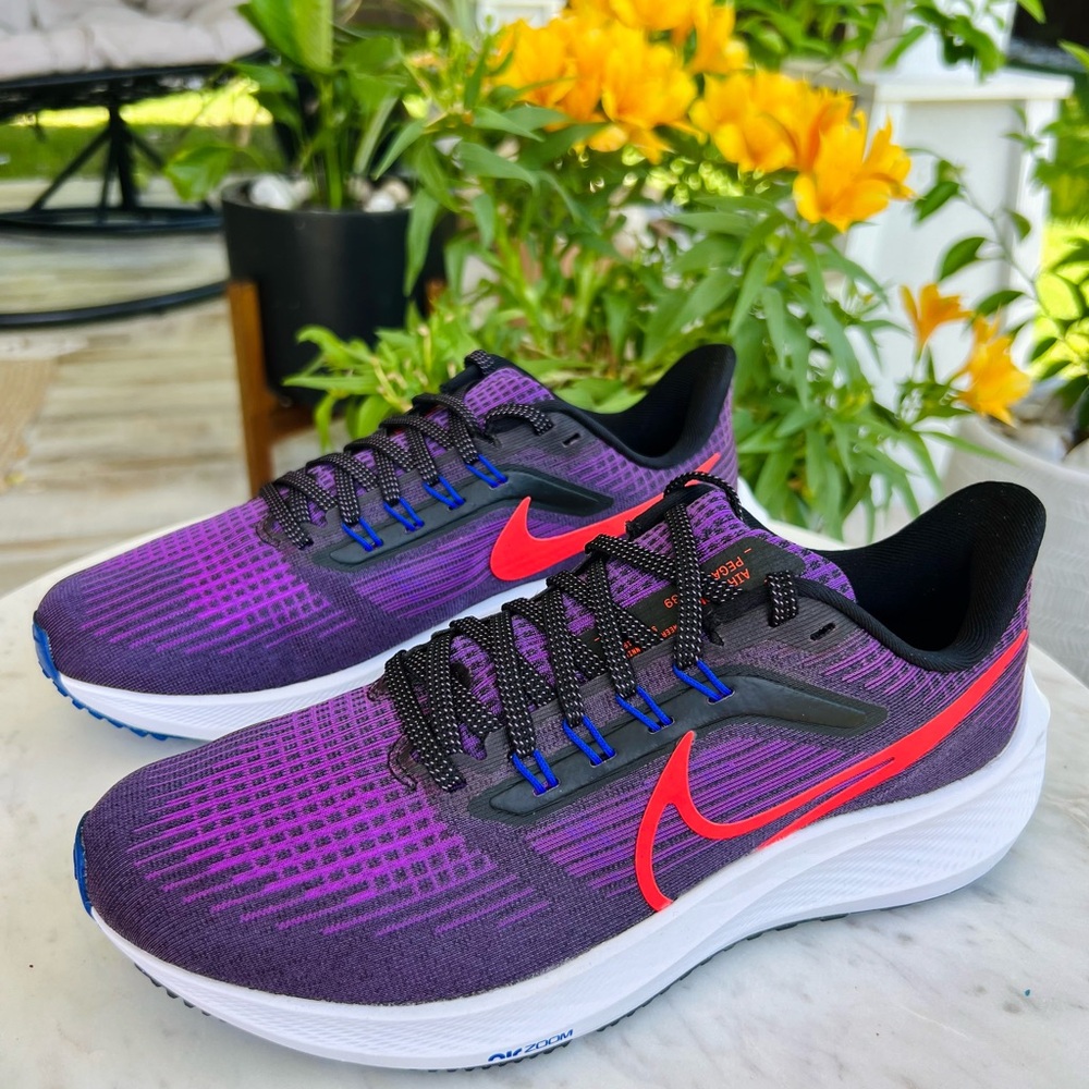 🟪Nike🟪 air zoom pegasus 39 🟪 size 8.5 but running small like size 8